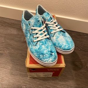 Women’s Vans shoes size 8 blue